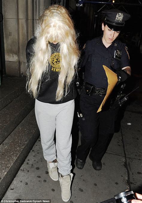 Amanda Byness shocking party pictures revealed: Actress seen。